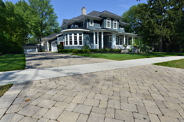 Lake Mills, WI Driveway Pavers Company